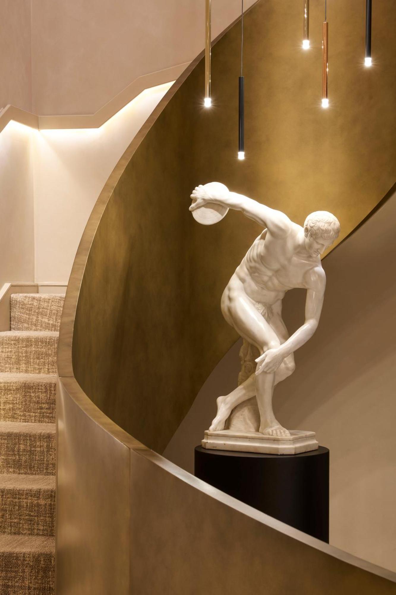 Borghese Contemporary 4* Roma